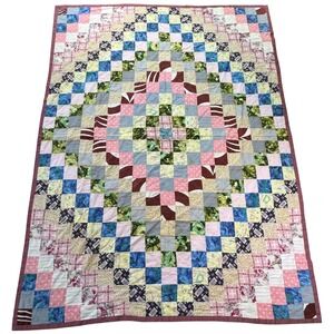 Vintage Handmade Scrappy Quilt Feedsack Drunkard's Patchwork Border 76x58